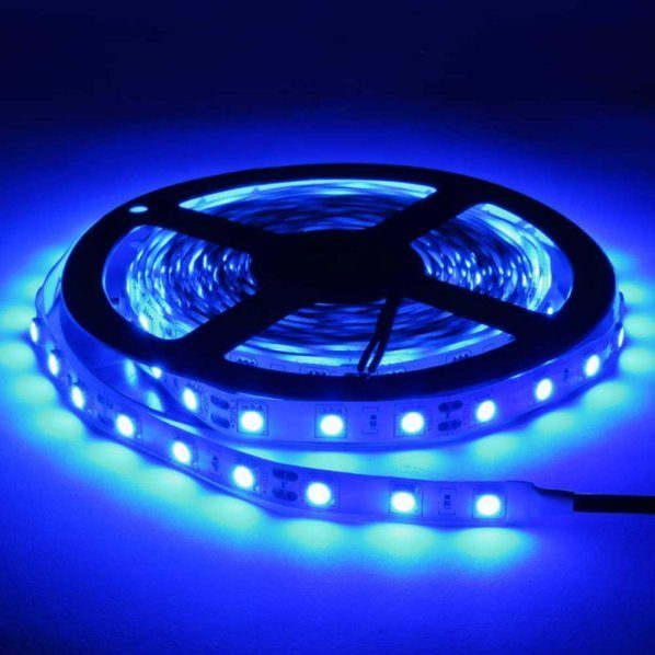 KIT LED BAS DE CAISSE MULTICOULEUR RGB/BLEU/ROUGE/VERT/BLANC/VIOLET BANDE  SOUPLE POUR KIT EXTERIEUR TUNING 12V à 89,25 € ch